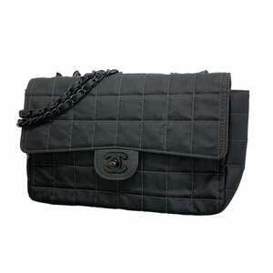CHANEL Black Shoulder Bag